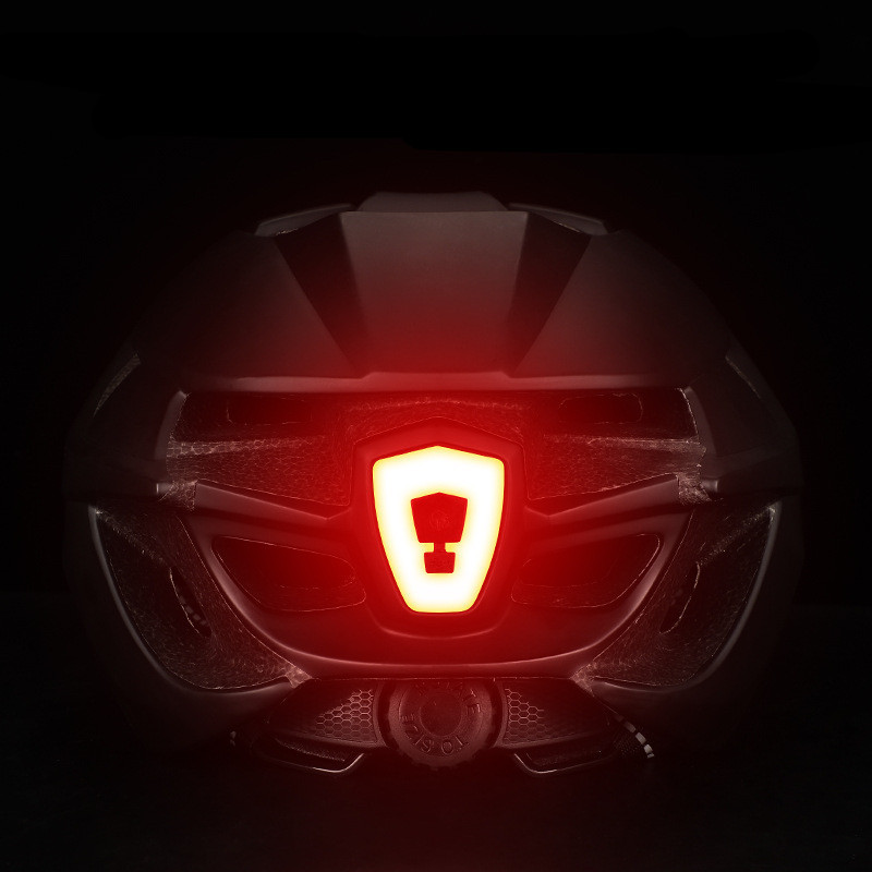 fc675bc6 ae4a 4585 b347 4aebd063c183.jpg